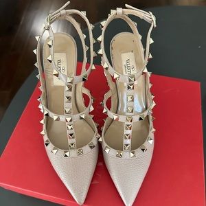 Valentino Garvani Rockstud Ankle Strap Pump, Size 7.5 - Like NEW